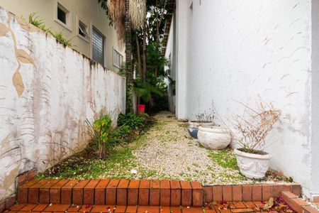 Casa à venda com 417m², 3 quartos e 4 vagas
