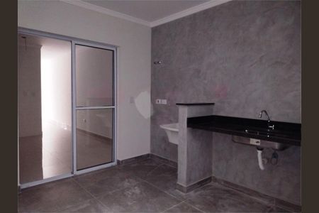 Casa à venda com 115m², 3 quartos e 2 vagas