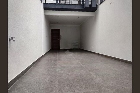 Casa à venda com 115m², 3 quartos e 2 vagas