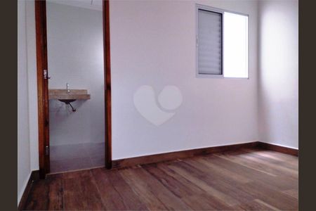 Casa à venda com 115m², 3 quartos e 2 vagas