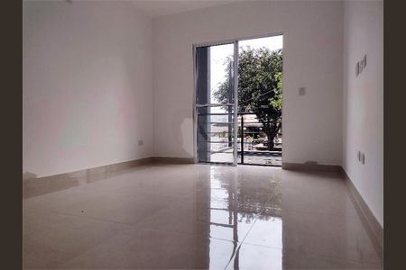 Casa à venda com 115m², 3 quartos e 2 vagas