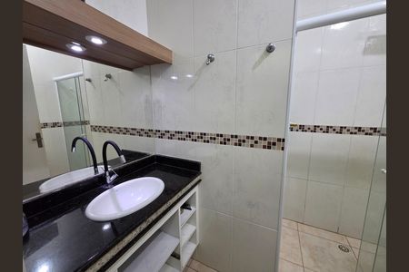 Casa para alugar com 150m², 2 quartos e 1 vaga Casa para alugar com 150m², 2 quartos e 1 vagaBanheiro da Suíte 1