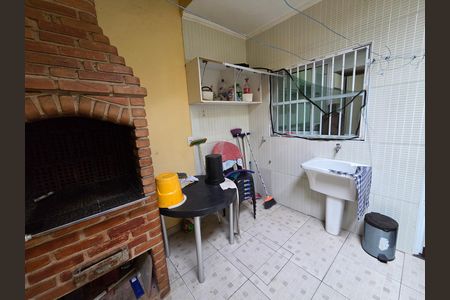 Casa para alugar com 150m², 2 quartos e 1 vaga Casa para alugar com 150m², 2 quartos e 1 vagaChurrasqueira