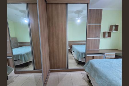 Casa para alugar com 150m², 2 quartos e 1 vaga Casa para alugar com 150m², 2 quartos e 1 vagaSuíte 1