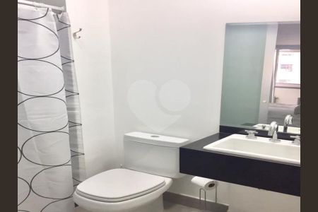 Apartamento à venda com 29m², 1 quarto e 1 vaga
