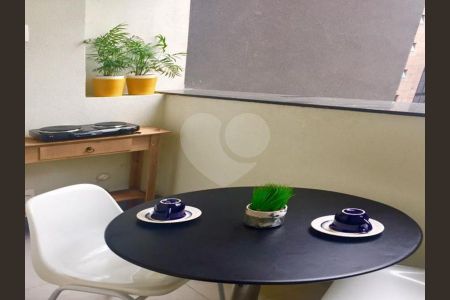 Apartamento à venda com 29m², 1 quarto e 1 vaga