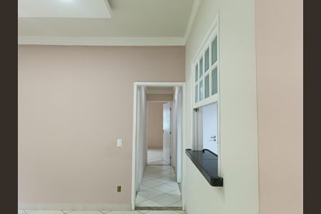 Sala de casa para alugar com 3 quartos, 169m² em Extensão Serramar, Rio das Ostras