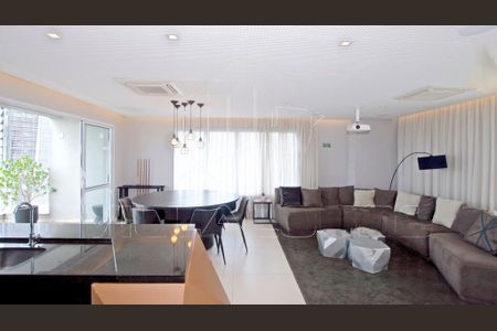 Apartamento à venda com 119m², 2 quartos e 2 vagas