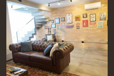 Apartamento à venda com 3 quartos, 164m² em Vila Gumercindo, São Paulo