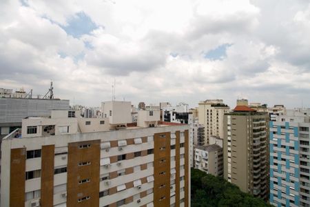 Studio para alugar com 40m², 1 quarto e 1 vaga Studio para alugar com 40m², 1 quarto e 1 vagaÁrea Comum - Vista da Piscina