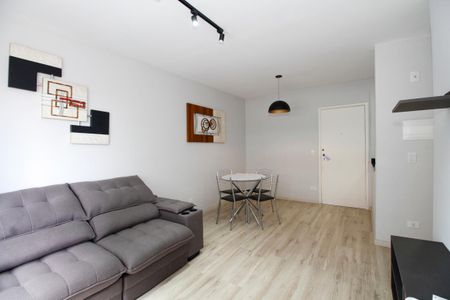 Studio para alugar com 40m², 1 quarto e 1 vaga Studio para alugar com 40m², 1 quarto e 1 vagaSala de Estar e Jantar