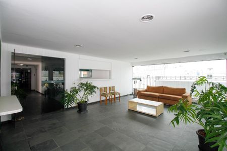 Studio para alugar com 40m², 1 quarto e 1 vaga Studio para alugar com 40m², 1 quarto e 1 vagaÁrea Comum - Salão de Festas e Terraço