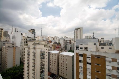 Studio para alugar com 40m², 1 quarto e 1 vaga Studio para alugar com 40m², 1 quarto e 1 vagaÁrea Comum - Vista da Piscina