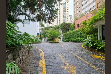 Studio para alugar com 40m², 1 quarto e 1 vaga Studio para alugar com 40m², 1 quarto e 1 vagaEntrada do Prédio