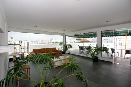 Studio para alugar com 40m², 1 quarto e 1 vaga Studio para alugar com 40m², 1 quarto e 1 vagaÁrea Comum - Salão de Festas e Terraço