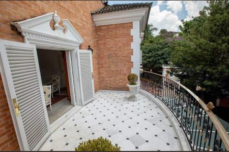 Casa à venda com 989m², 5 quartos e 9 vagas