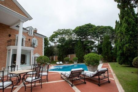 Casa à venda com 5 quartos, 989m² em Retiro Morumbi, São Paulo