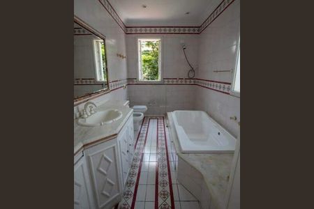 Casa à venda com 5 quartos, 989m² em Retiro Morumbi, São Paulo
