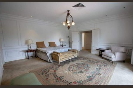 Casa à venda com 5 quartos, 989m² em Retiro Morumbi, São Paulo