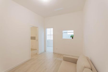 Sala de kitnet/studio à venda com 1 quarto, 36m² em Tijuca, Rio de Janeiro