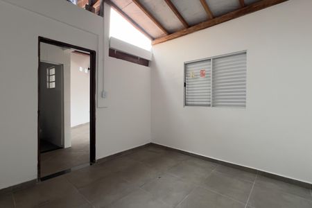Casa para alugar com 171m², 2 quartos e 4 vagas Casa para alugar com 171m², 2 quartos e 4 vagasQuarto de Serviço