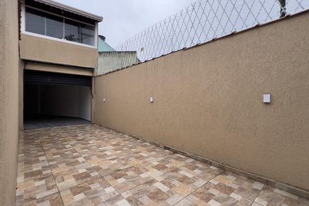 Casa para alugar com 171m², 2 quartos e 4 vagas Casa para alugar com 171m², 2 quartos e 4 vagasGaragem