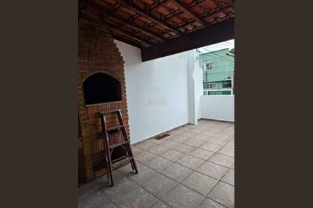Casa à venda com 125m², 2 quartos e 2 vagas