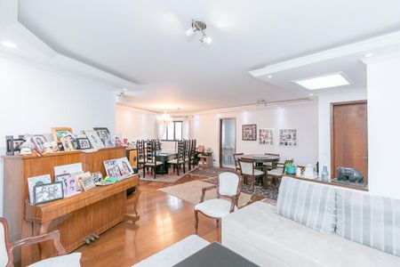 Apartamento à venda com 186m², 4 quartos e 3 vagas