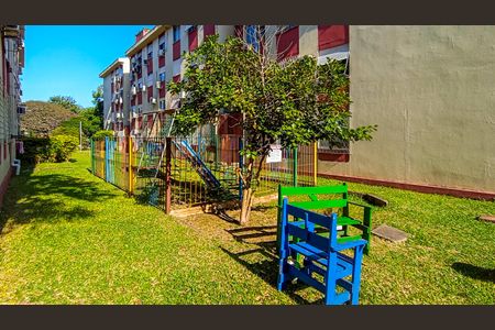 Apartamento à venda com 3 quartos, 60m² em Vila Nova, Porto Alegre