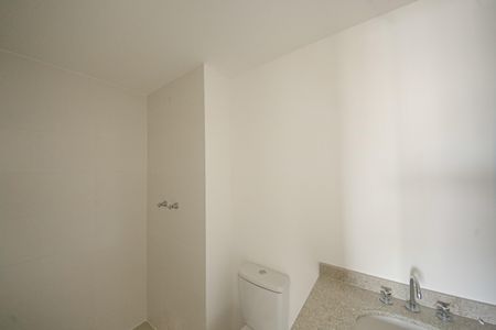 Apartamento à venda com 75m², 2 quartos e 1 vaga Apartamento à venda com 75m², 2 quartos e 1 vagaBanheiro