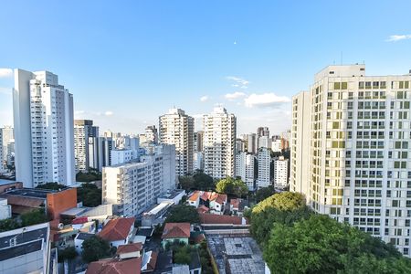 Apartamento à venda com 220m², 4 quartos e 3 vagasVaranda da sala