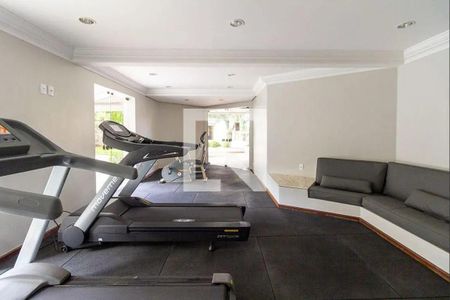 Apartamento à venda com 220m², 4 quartos e 3 vagasÁrea comum - Academia