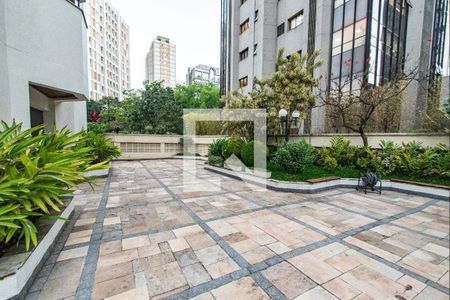 Apartamento à venda com 220m², 4 quartos e 3 vagasÁrea comum