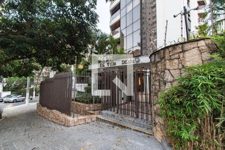 Apartamento à venda com 220m², 4 quartos e 3 vagasFachada