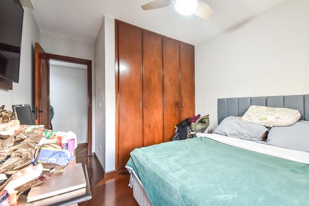 Apartamento à venda com 220m², 4 quartos e 3 vagasSuíte 2