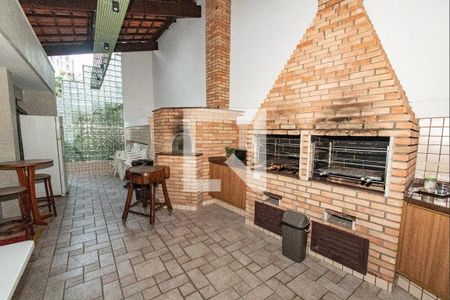 Apartamento à venda com 220m², 4 quartos e 3 vagasÁrea comum - Churrasqueira