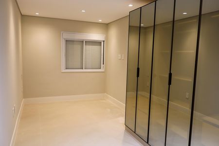 Apartamento para alugar com 88m², 2 quartos e 2 vagas Apartamento para alugar com 88m², 2 quartos e 2 vagasQuarto 2 - Suíte