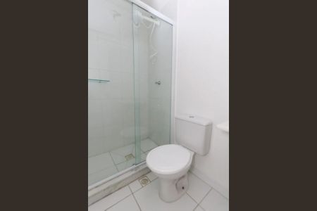 Banheiro de apartamento para alugar com 2 quartos, 55m² em São José, Canoas
