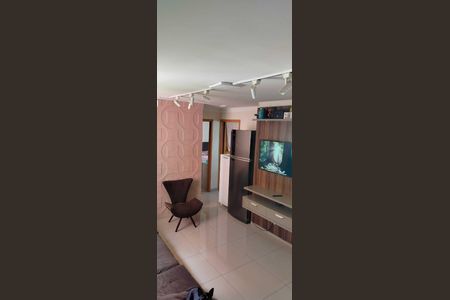 Sala de apartamento para alugar com 2 quartos, 50m² em Riacho Fundo II - 1A Etapa, Brasília