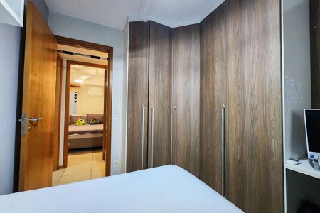 Apartamento à venda com 83m², 3 quartos e 1 vaga Apartamento à venda com 83m², 3 quartos e 1 vagaQuarto 2