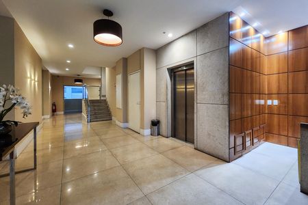 Apartamento à venda com 83m², 3 quartos e 1 vaga Apartamento à venda com 83m², 3 quartos e 1 vagaÁrea Comum