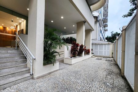 Apartamento à venda com 83m², 3 quartos e 1 vaga Apartamento à venda com 83m², 3 quartos e 1 vagaÁrea Comum