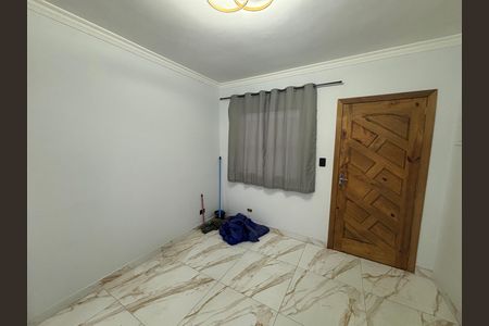 Sala  de apartamento para alugar com 2 quartos, 45m² em Vila Santa Maria, Poá