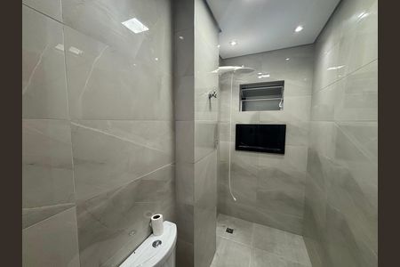 Apartamento para alugar com 45m², 2 quartos e sem vaga Apartamento para alugar com 45m², 2 quartos e sem vagaBanheiro