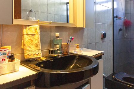 Casa à venda com 147m², 3 quartos e 2 vagasBanheiro Social