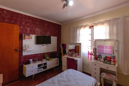 Casa à venda com 147m², 3 quartos e 2 vagasQuarto 3