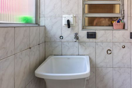 Casa à venda com 147m², 3 quartos e 2 vagasÁrea de Serviço