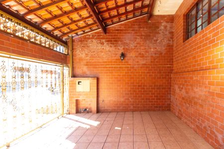 Casa à venda com 147m², 3 quartos e 2 vagasGaragem
