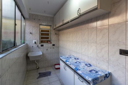Casa à venda com 147m², 3 quartos e 2 vagasÁrea de Serviço