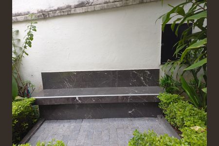 Studio à venda com 30m², 1 quarto e sem vaga Studio à venda com 30m², 1 quarto e sem vagaÁrea comum